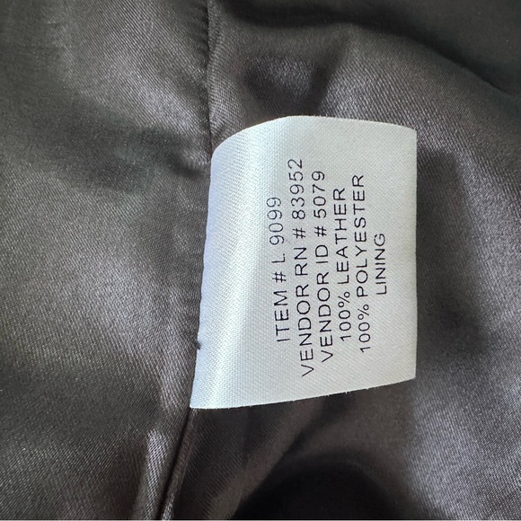 Vintage Margaret Godfrey black leather vest size 8 - Picture 5 of 10